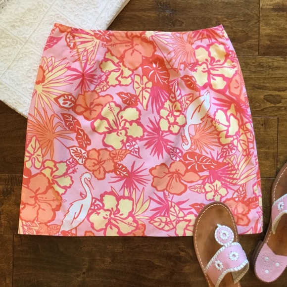 Lilly Pulitzer Dresses & Skirts - Lilly Pulitzer Skirt in Pink Yellow And Peach